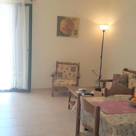 Giannos Apartment *