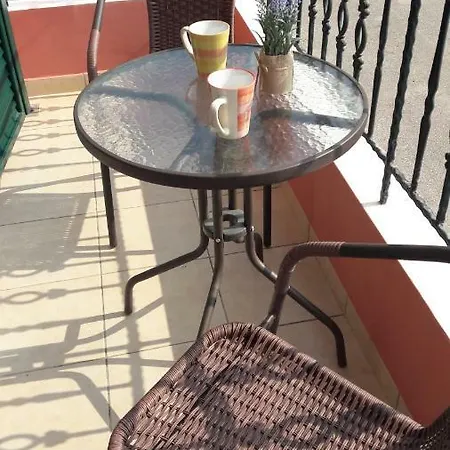 Giannos Apartament *