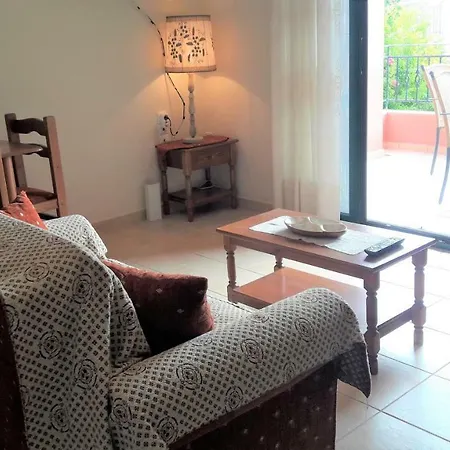 Giannos Apartamento *