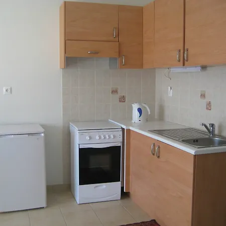 Giannos * Agia Efimia